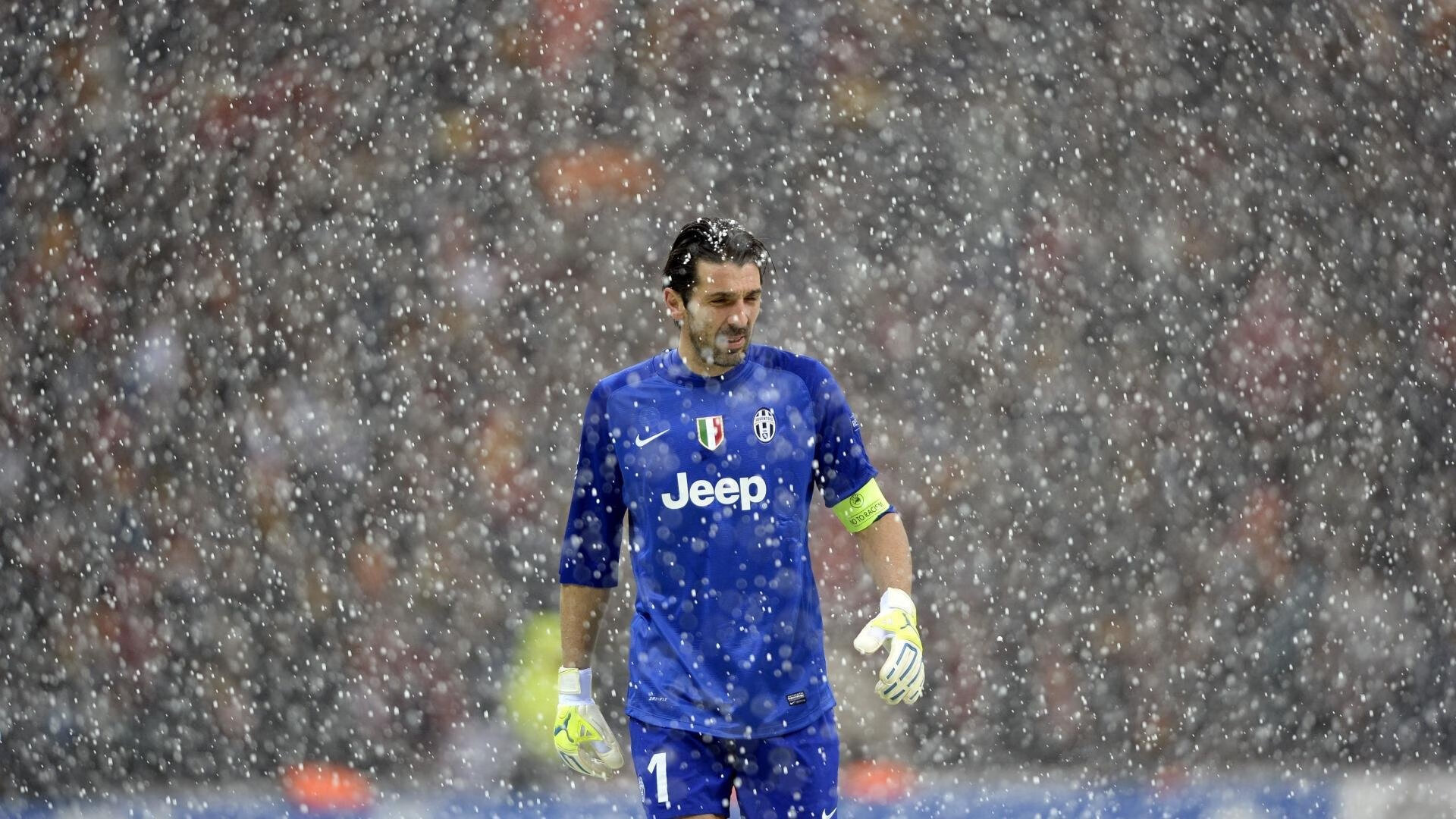 CS2对抗赛火力全开震撼观众,cs2lua