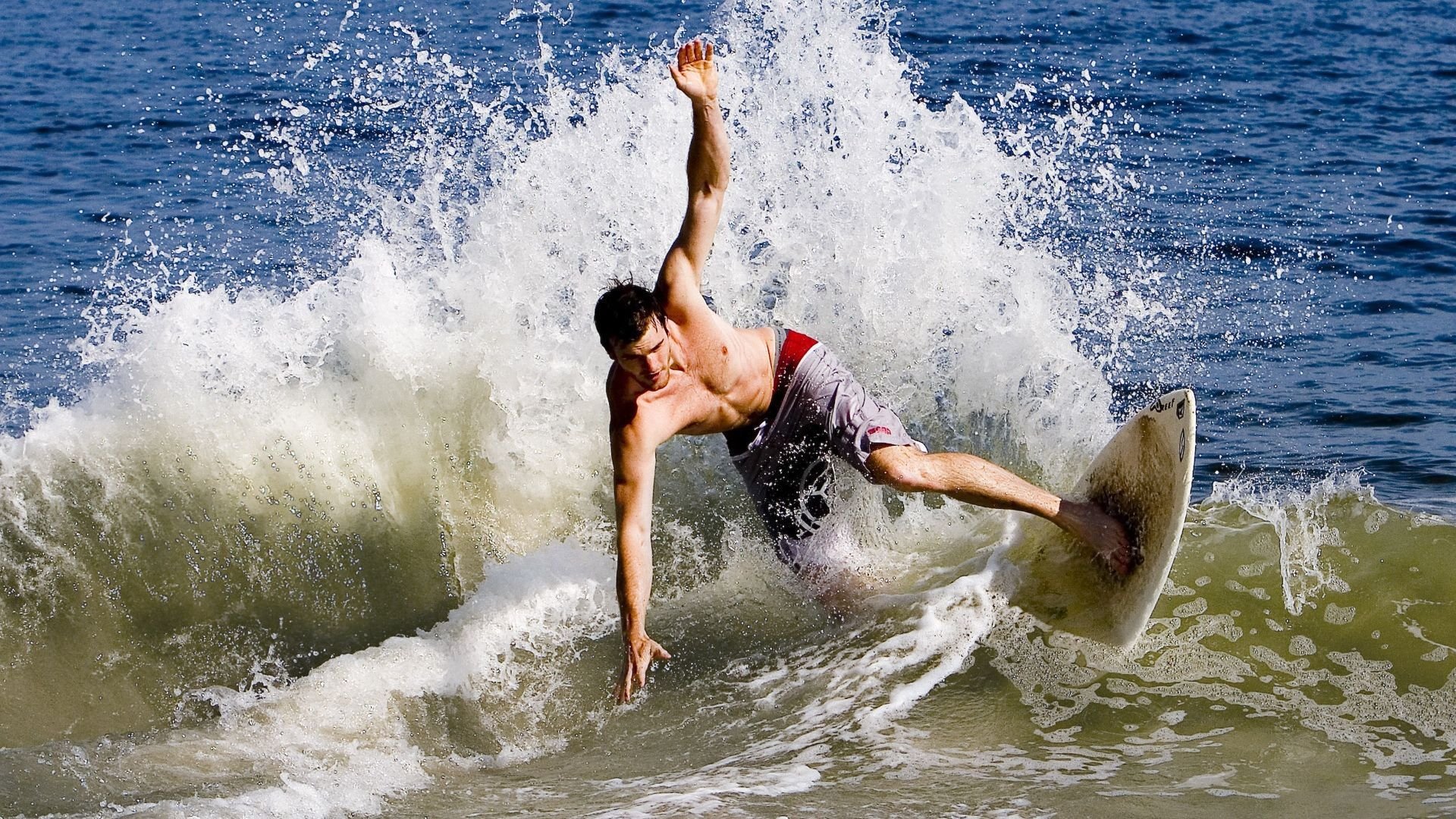 快船攻守平衡，主帅称球队终于找到节奏，快船主力阵容