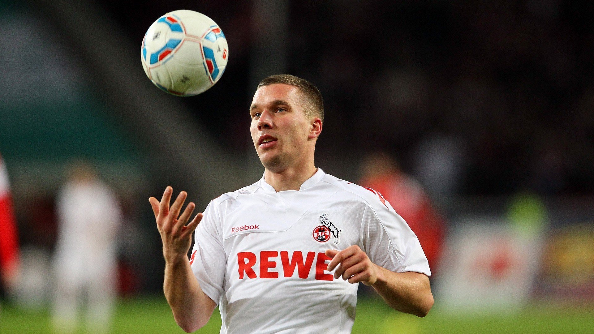 不是陈涛,不是邓卓翔,本赛季中超最强救火教练是韩鹏!理由三点